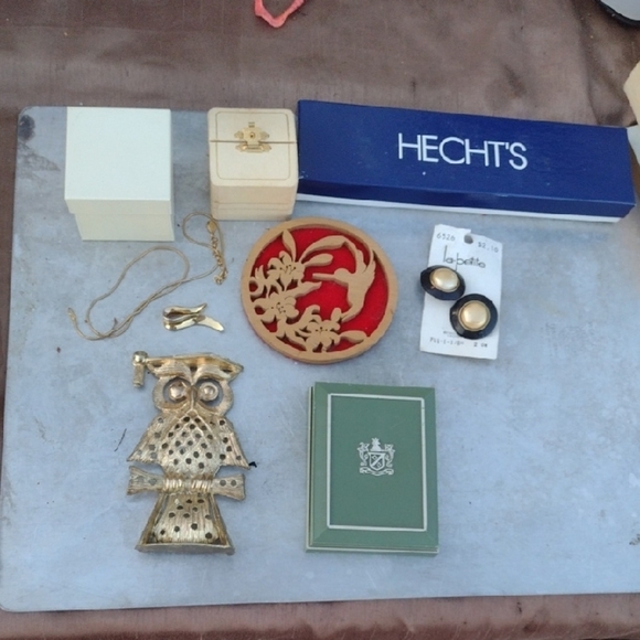 Gold Owl Wall Decor - Picture 1 of 6